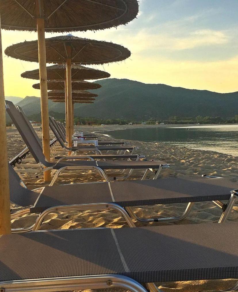 Akasti Slow Living Paralia Sikias Exterior foto